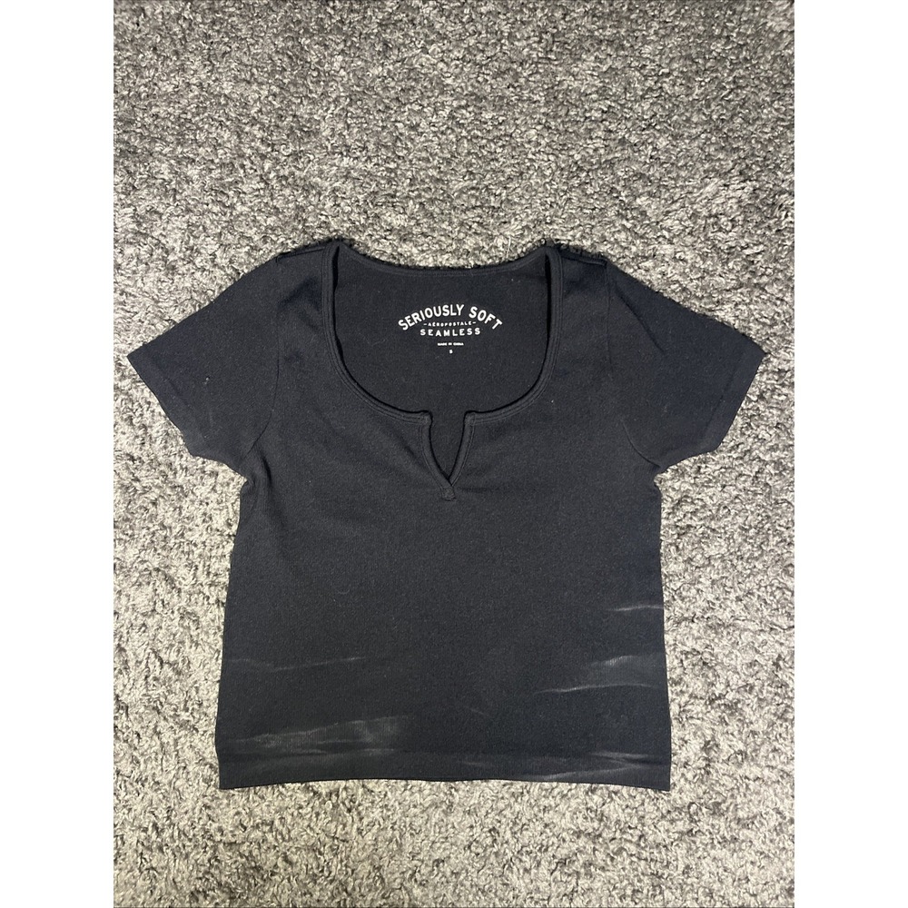 aeropostale Seamlessly Soft Small‎ Black V-Neck Crop Top